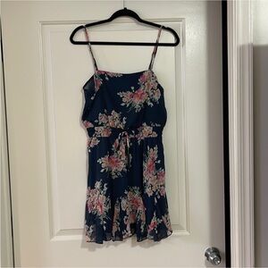 Francesca’s Trixxi Blue Floral Dress - Size M NWT